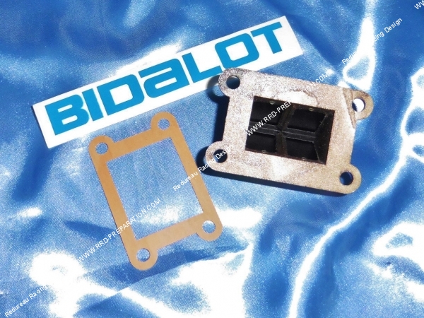 Photo des clapets avec lamelles en carbone de la marque bidalot pour moteur am6