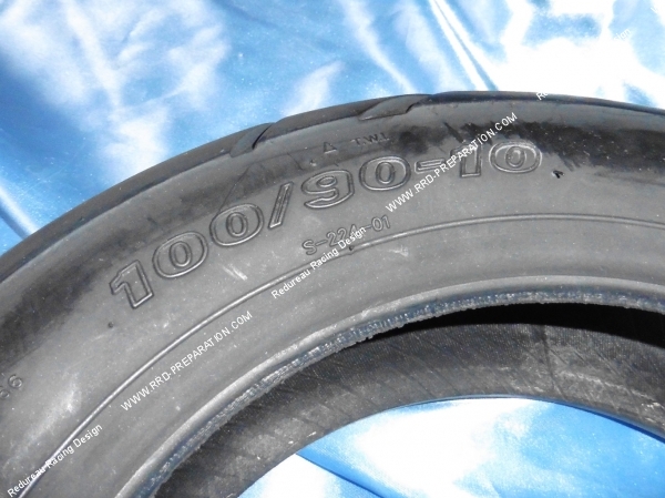 Photo du pneumatique de scooter deli tire en 100 90 10 pouce