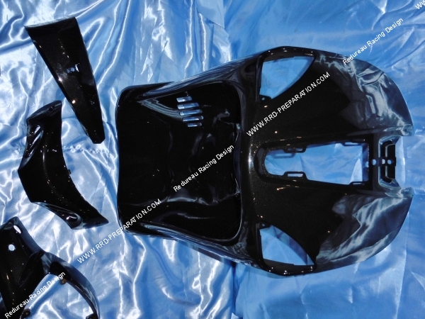 Photo du kit de carénage complet pour maxi scooter PIAGGIO LIBERTY 50, 125, 150, 200... blanc, noir ou gris métalisé