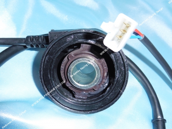 Photo du demmultiplicateur / entraîneur de compteur d'origine PIAGGIO pour GILERA 50 SMT, RCR, APRILIA RX, SX, RS