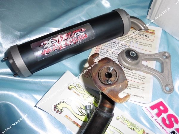 Photo de la bride amovible sur le pot d'échappement MALOSSI ART OF PERFORMANCE pour HONDA X8R S