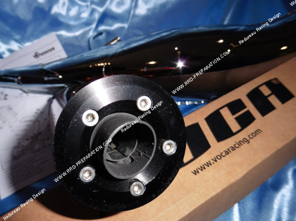 Photo de la sortie de la cartouche d'écchappement VOCA CHROMED passage bas pour moto 50cc DERBI silencieux aux choix