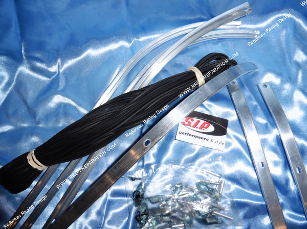 Photo des baguettes chromés pour scooter Vespa N, LR, S, Special, Elestart, SR , R, PV, ET3... 50cc, 90cc, 100cc et 125cc