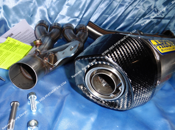 Photo de la sortie du silencieux avec DB KILLER AMOVIBLE ARROW X-Kone Carbon pour Honda CB 650 R et CBR 650 R 2019