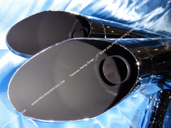 Photo de la sortie de silencieux d’échappement LEOVINCE SILVERTAIL K02 pour moto HONDA VT 750, C2, ACE, SHADOW de 1997 a 2007