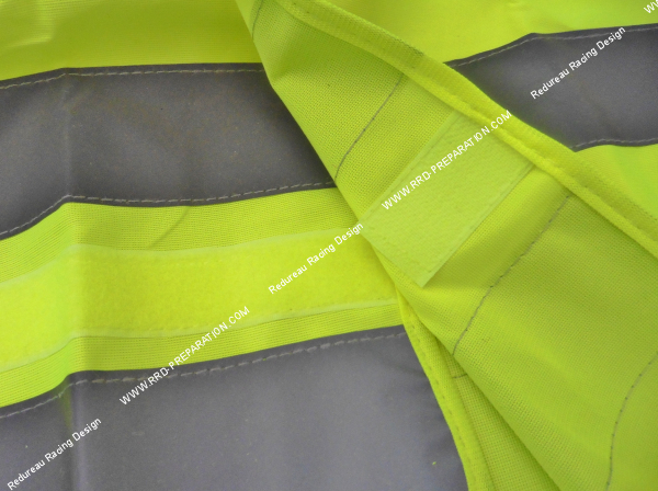 Photo du gilet jaune réfléchissant à velcro homologué