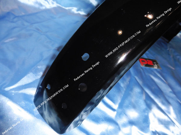 Photo du garde boue arrière noir en acier P2R type origine pour cyclomoteurs MBK 51 SWING
