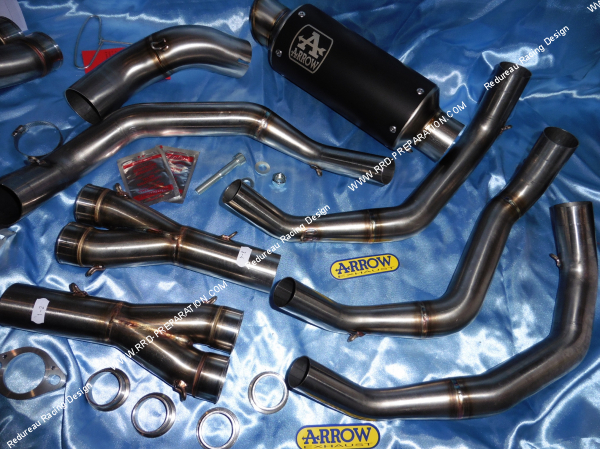 Photo du collecteur et du silencieux de pot d'échappement ARROW GP2 pour Kawasaki Z 900 E 2017/2018
