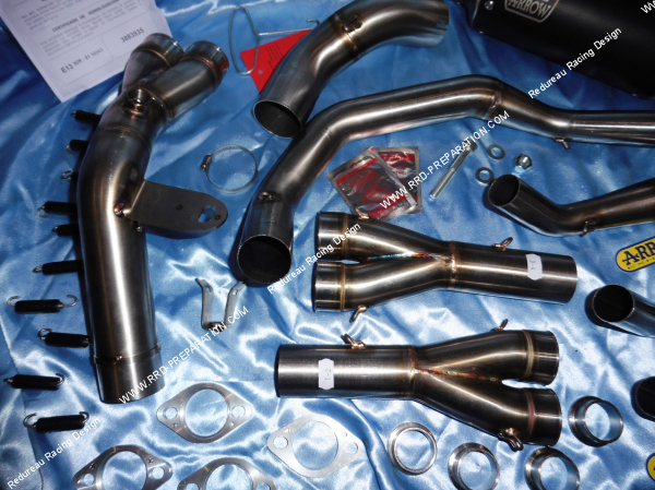 Photo de la ligne d'échappement moto ARROW GP2 pour Kawasaki Z 900 E 2017/2018