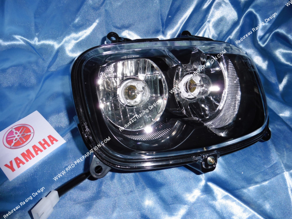 Photo de feu avant YAMAHA pour scooter MBK BOOSTER et YAMAHA BW'S à partir de 2004