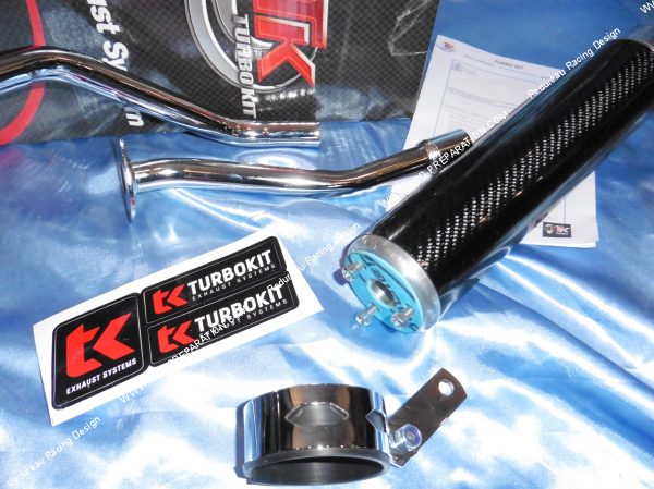 Photo de la fixation de la cartouche de silencieux TURBOKIT TK Chrome Racing Carbone passage haut pour DERBI BULTACO LOBISTO, ASTRO 50... Cadre tubulaire