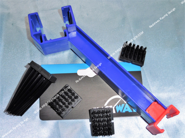 brosse, démontable, interchangeable, performant, chaine, goudron, saleté, poussière