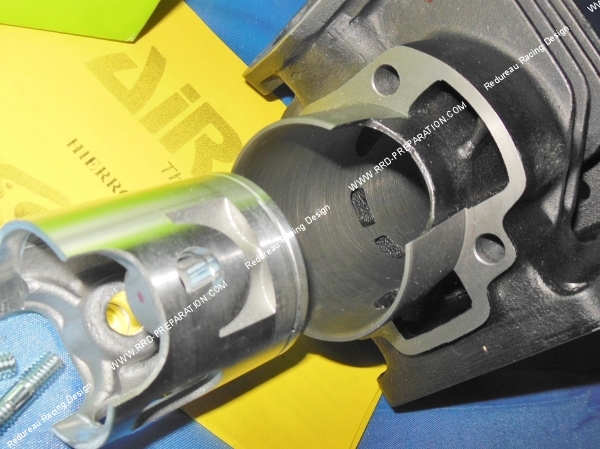 piston entrant Kit 70cc Ø47mm (axe de 10mm) fonte AIRSAL minarelli vertical (booster, bws, ...)