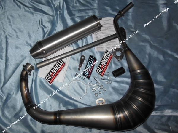 vue échappement GIANNELLI passage sous selle pour DERBI GPR, APRILIA RS 50cc