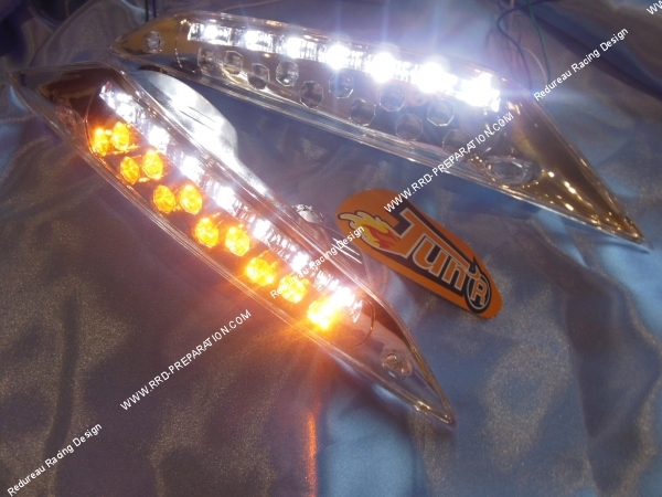 vue Clignotants avant TUN'R chromés à leds scooter PIAGGIO ZIP à partir de 2001