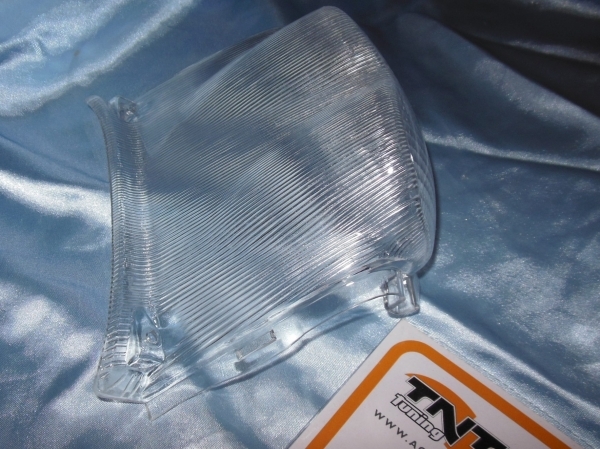 vue Cabochon feu arrière transparent TNT TUNING pour scooter MBK OVETTO 