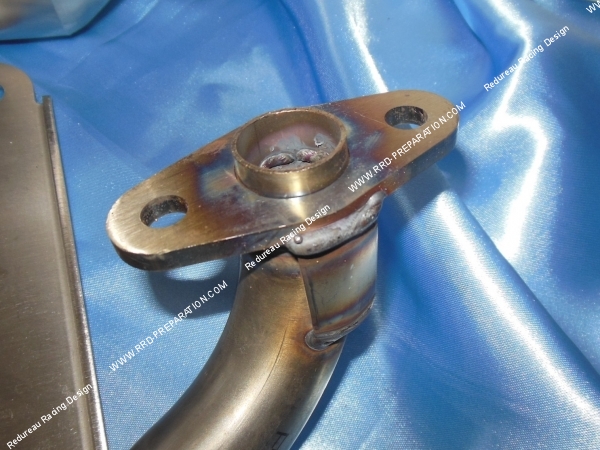 vue fixation cylindre Pot d'échappement MALOSSI RX pour maxi scooter HONDA PCX 125cc