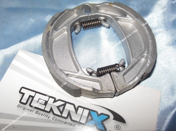 vue Mâchoires de freins arrière Ø100mm par épaisseur 20mm TEKNIX pour MBK 88 / 89 / MOTOBECANE