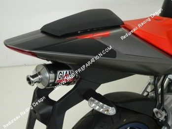 vue Pot d' échappement GIANNELLI passage sous selle pour APRILIA RS 50cc 2006 a 2010