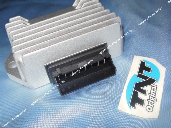 vue Régulateur de tension TNT Original 8 fiches pour allumage scooter 50cc 2 temps PIAGGIO, TYPHOON, NRG, STALKER, ZIP...