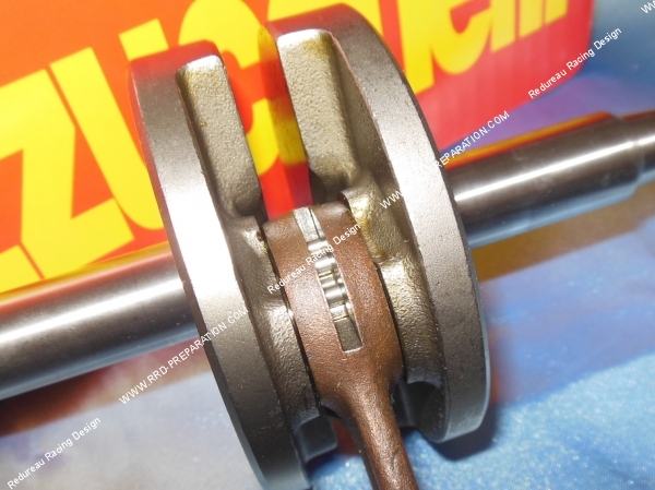 vue tête de bielle Vilebrequin, vilo, embiellage MAZZUCCHELLI course longue 42mm (soies de Ø17mm) pour mécaboite moteur minarelli P4 & P6