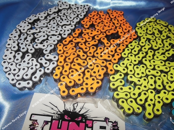 zoom Chaîne renforcée largeur 420 TUN'R couleurs aux choix pour moto, mécaboite 50cc,... Taille 134 maillons