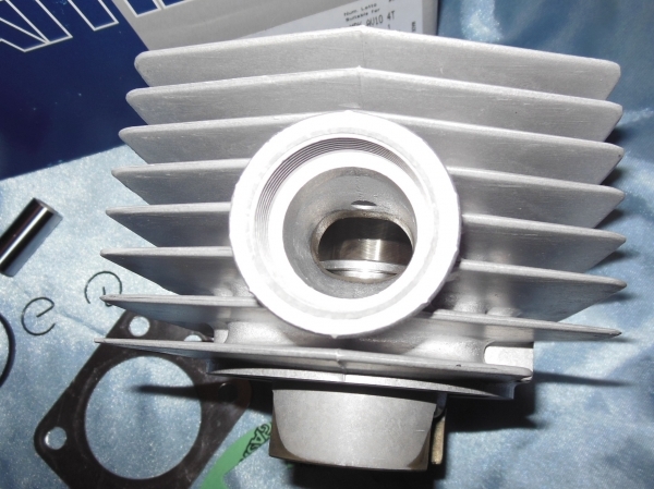 zoom filetage échappement Kit air 50cc d.39mm ATHENA Racing aluminium MBK 51  motobecane av10