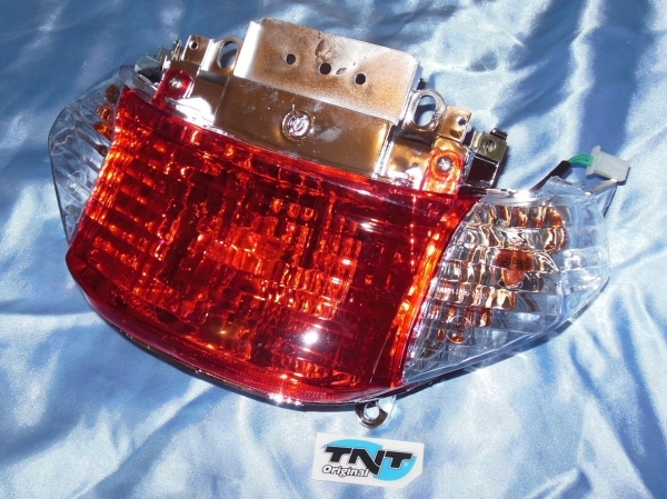 zoom Feu arrière support plaque  clignotants TNT Original scooter 50cc 2 4 temps PEUGEOT, FYM, Chinois GY6