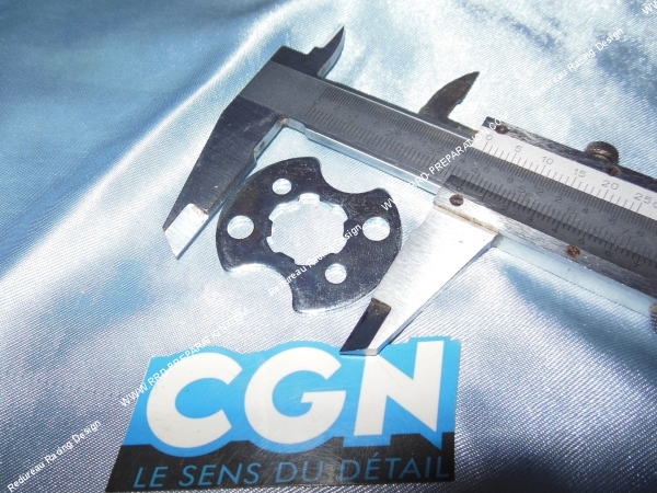 zoom Plaquette maintien de pignon de sortie de boite CGN pour DERBI Euro 2 et 3