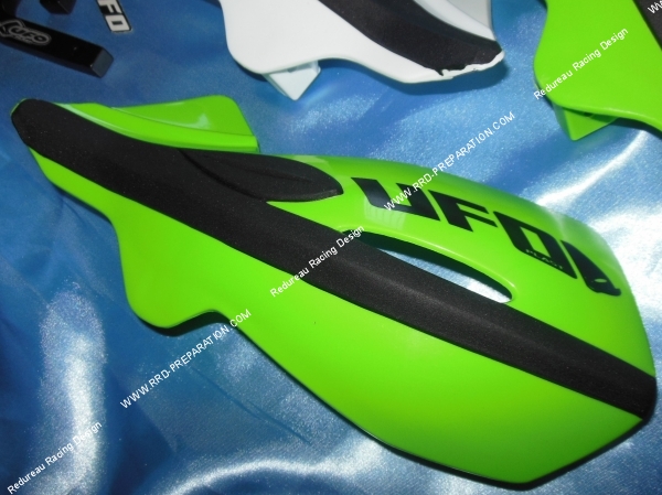zoom Protège-mains UFO PATROL (fixation Ø22mm) couleurs aux choix