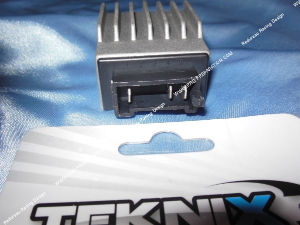 zoom Régulateur de tension TEKNIX 3 fiches pour allumage LEONELLI sur DERBI